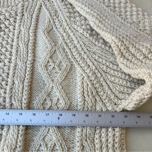 Killarney Wool Hand Knit Sweater Unisex - Picture 4 of 7